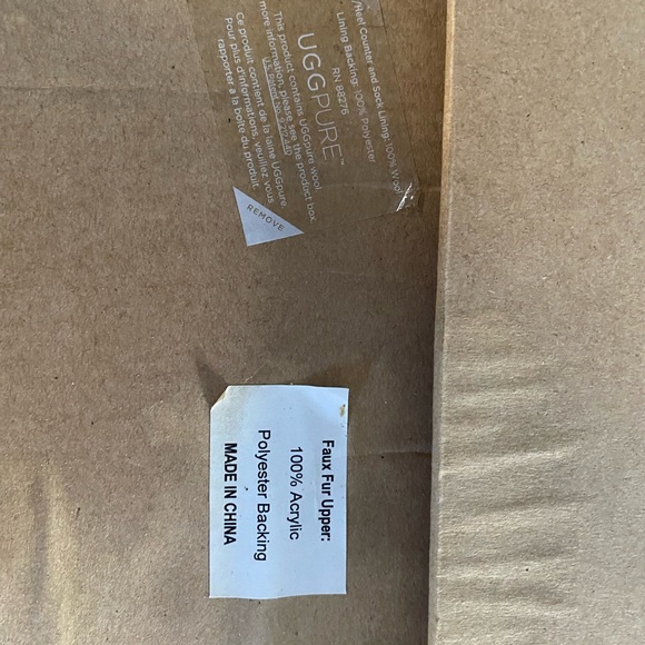 UGG Boots - Picture 7 of 8